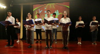 文化傳承，我們?cè)诼飞稀幕瘋髅较导寄苷故局軋A滿落幕